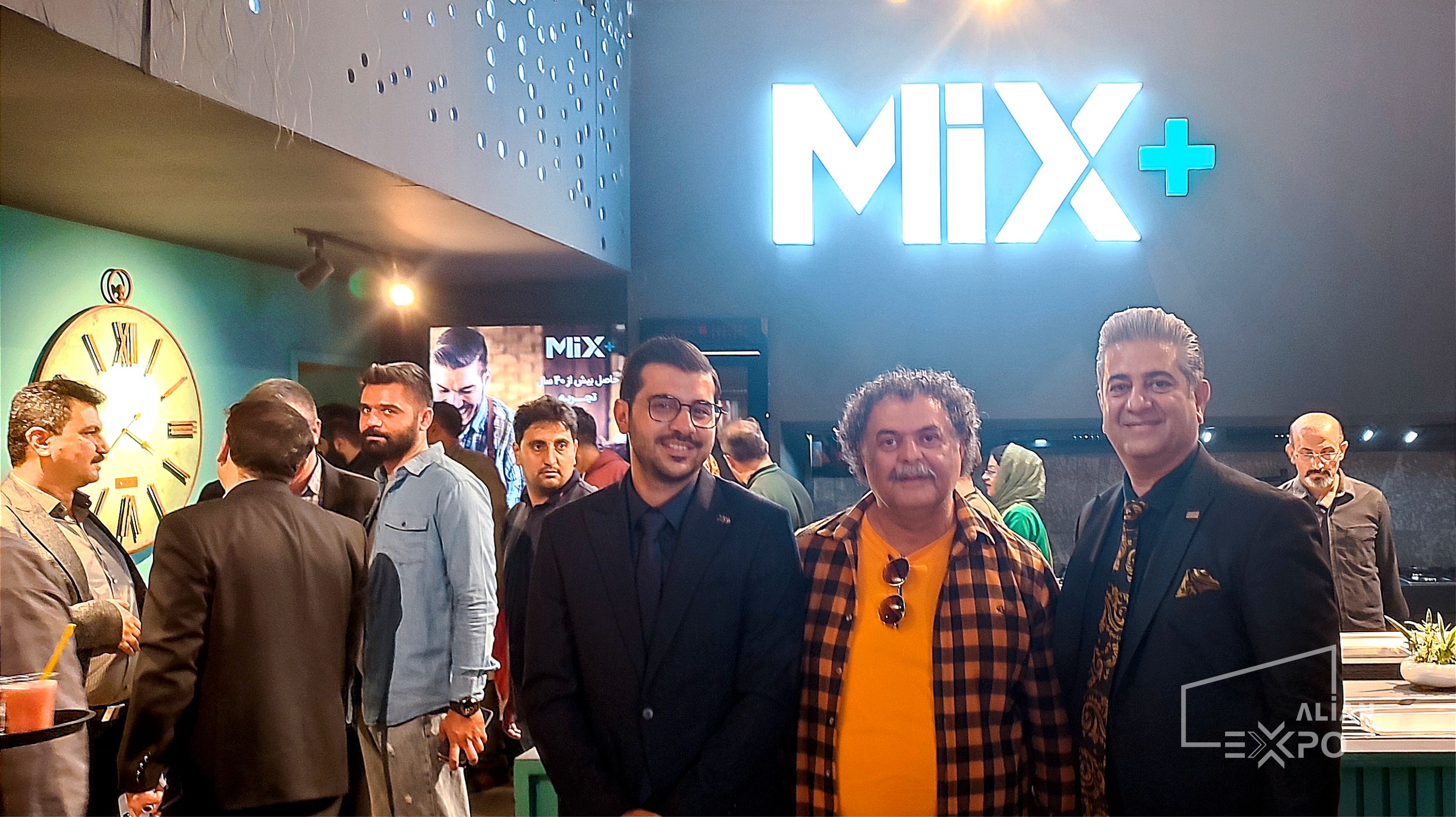 MIX12
